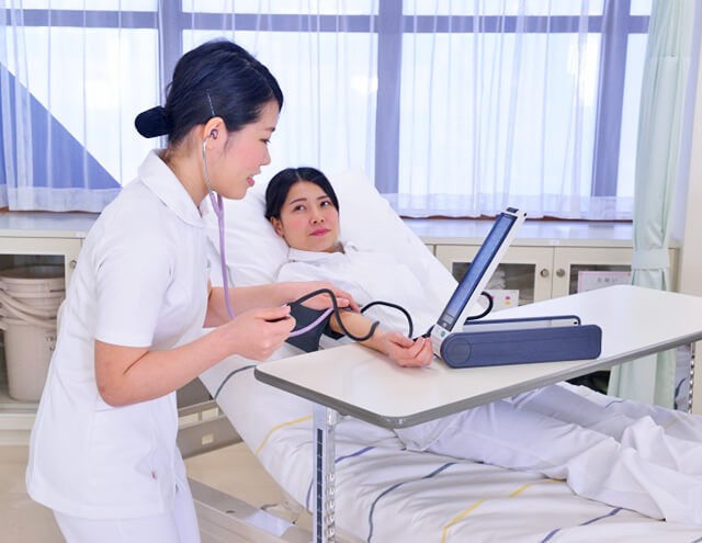 宇都宮の看護学校 国際ティビィシィ看護専門学校 ってどんな学校 宮めぐり